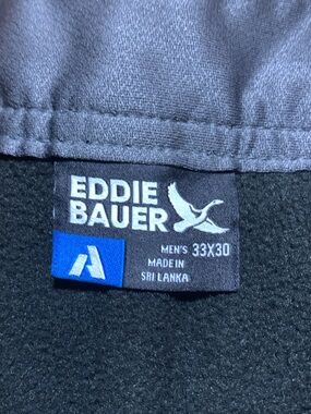 Eddie Bauer men’s fleece lined pant.
